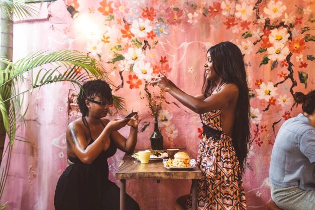 The Gworls Are Brunching And Here Are Their Fave Spots