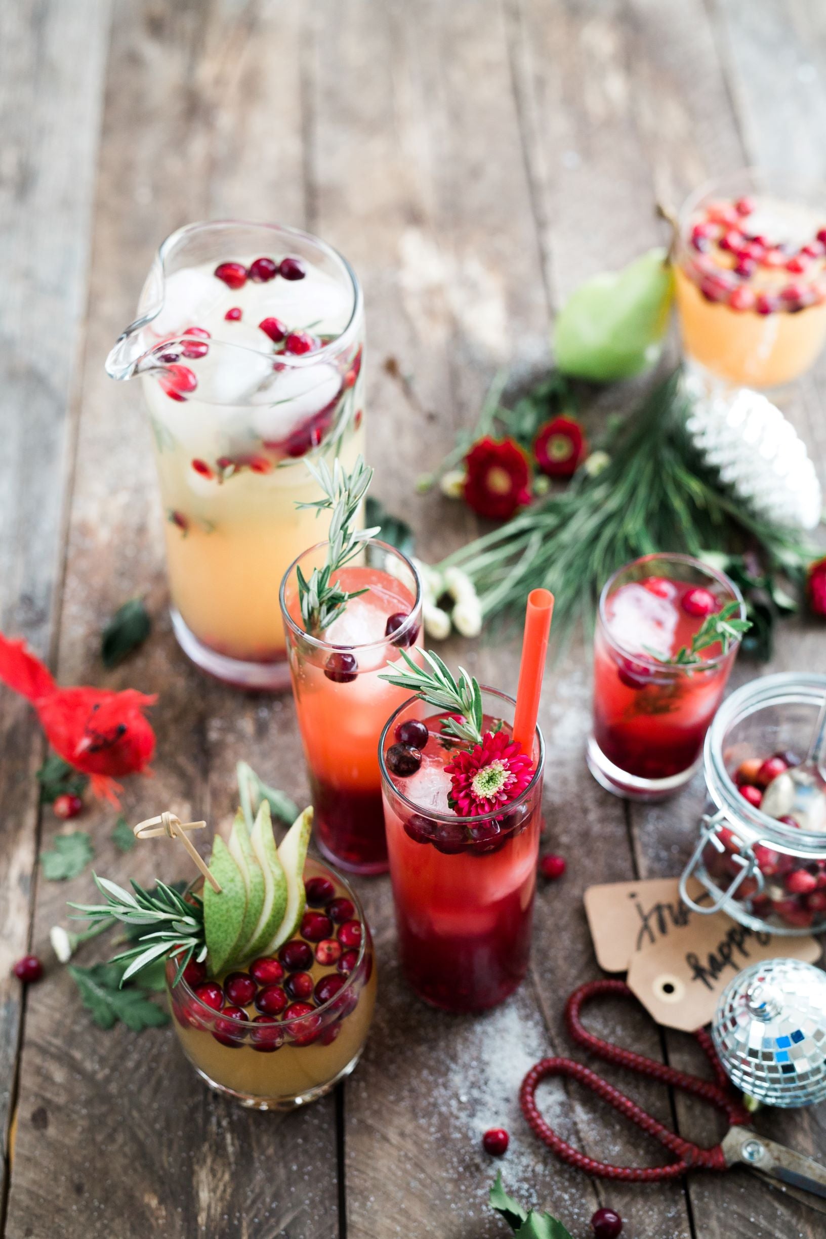 Got the Holiday Blues? Here’s 5 Ways to Stay Calm And Happy This Season